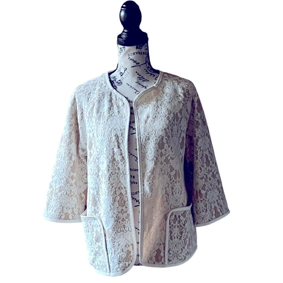 Chicos Womens Bonded Lace Henrietta Cardigan White Tan Open Front  Blazer Size 1 - Picture 2 of 12